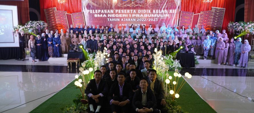 $rows[judul]